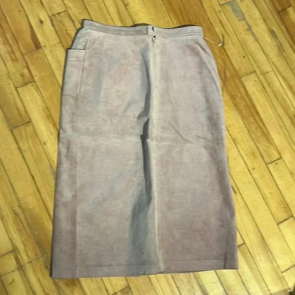 Vintage holt renfrew suede blush pink midi skirt middle slit in front - Picture 4 of 6